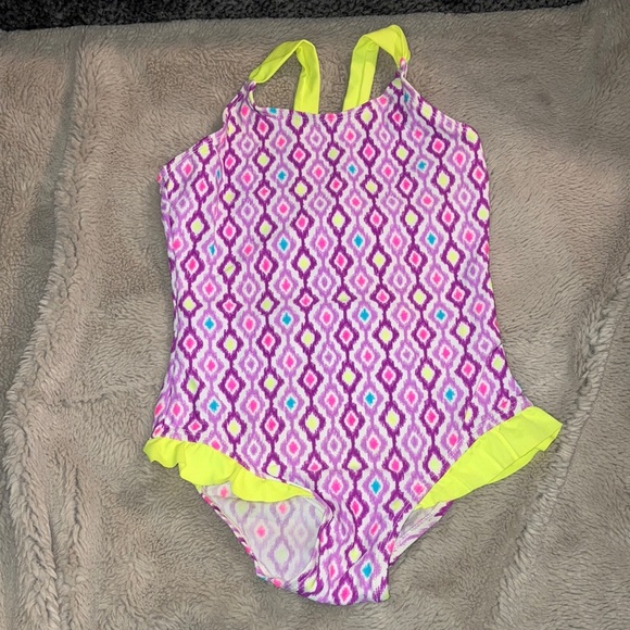 🎉4 for $20 The Children’s Place One Piece Swim, Girls 5T - Picture 1 of 4